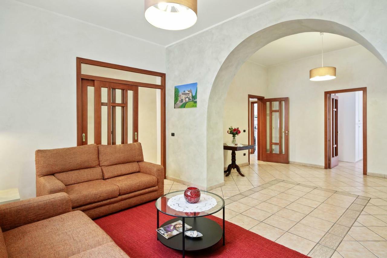 Central Balcony Apartment CTA Eksteriør bilde